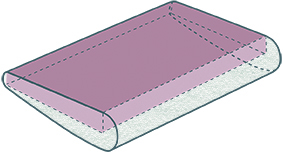 Eine rechteckige, rosa Kissenbezug von Theraline wird grafisch dargestellt, mit sichtbaren Nähten und gefalteten Ecken. Hintergrund ist weiß und sorgt für klare Darstellung des Objekts.